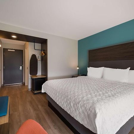 Hotel Tru By Hilton Novi Detroit Zewnętrze zdjęcie