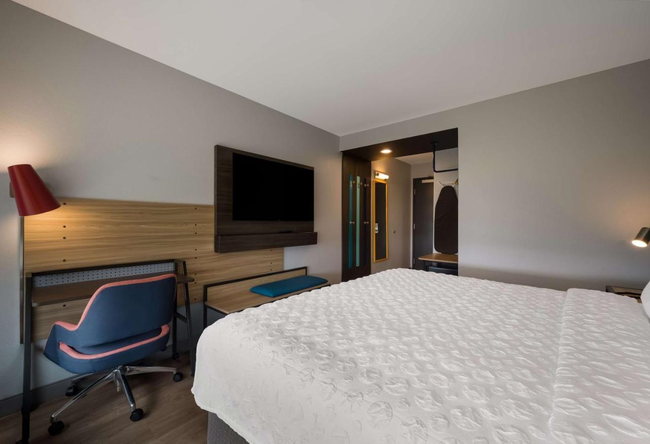 Hotel Tru By Hilton Novi Detroit Zewnętrze zdjęcie