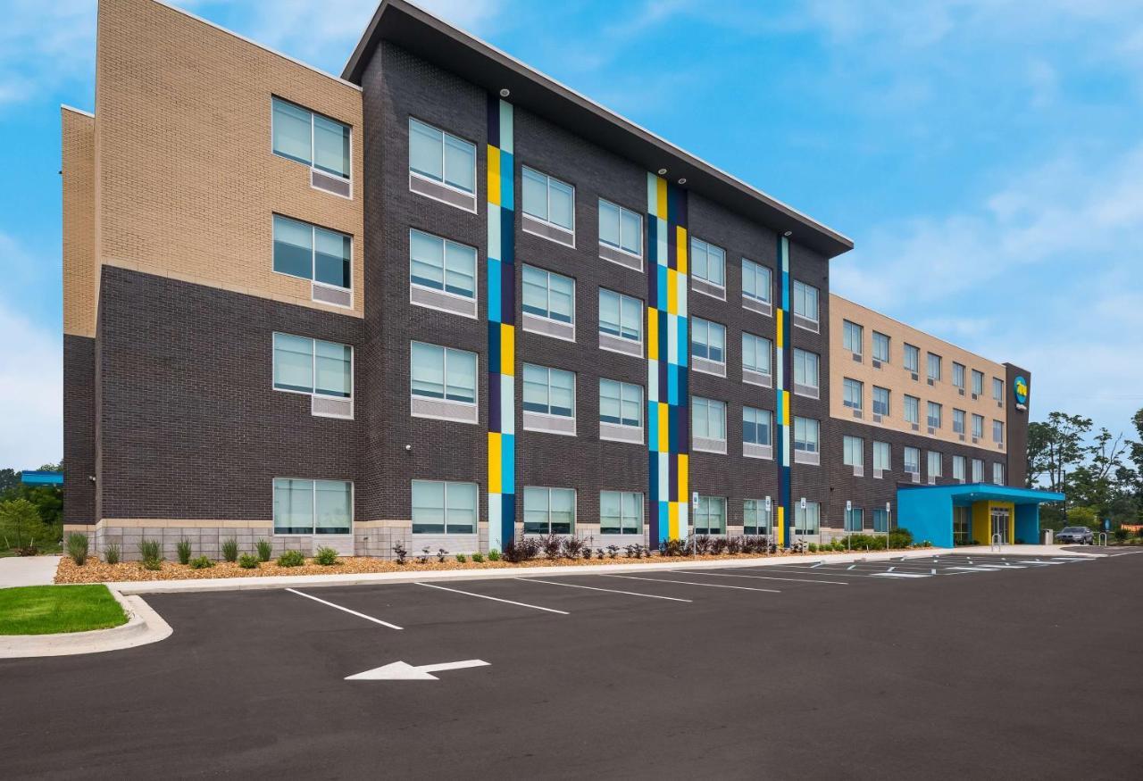 Hotel Tru By Hilton Novi Detroit Zewnętrze zdjęcie