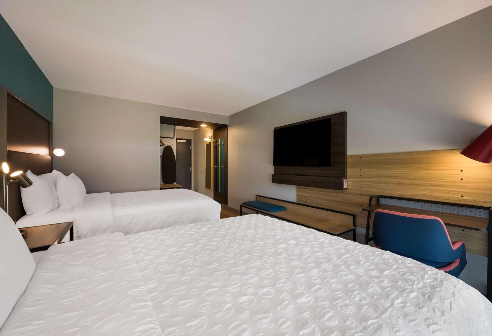 Hotel Tru By Hilton Novi Detroit Zewnętrze zdjęcie